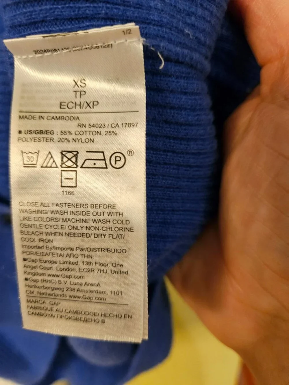 GAP royal blue women's collared snug-fit cardigan, XS